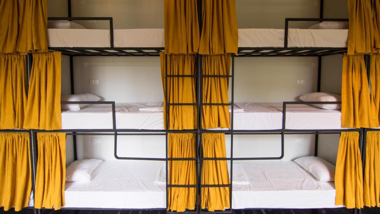 מרטווילי Karma Hostel מראה חיצוני תמונה